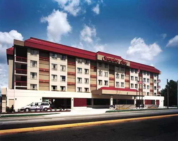Hampton Inn - Vancouver Airport/Ричмонд