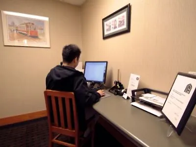 Hampton Inn - Vancouver Airport/Ричмонд Отель